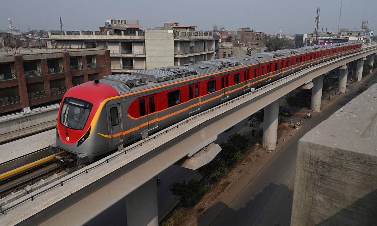 The Orange Line Metro Lahore, Pakistan's first metro line, begins commercial operations in the eastern city of Lahore, the second largest city in Pakistan, on October 25, 2020. Photo: VCG